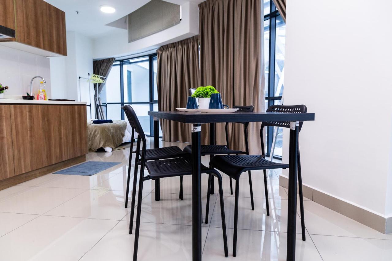 Studio Units At Pacific Tower Near Jaya One By Comfyasia Petaling Jaya Extérieur photo