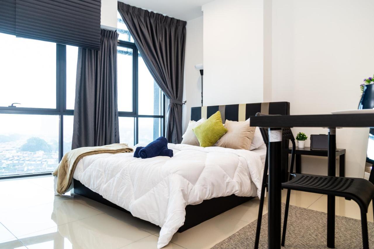 Studio Units At Pacific Tower Near Jaya One By Comfyasia Petaling Jaya Extérieur photo