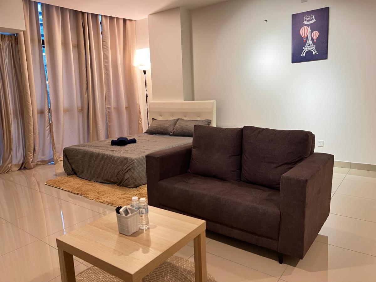 Studio Units At Pacific Tower Near Jaya One By Comfyasia Petaling Jaya Extérieur photo
