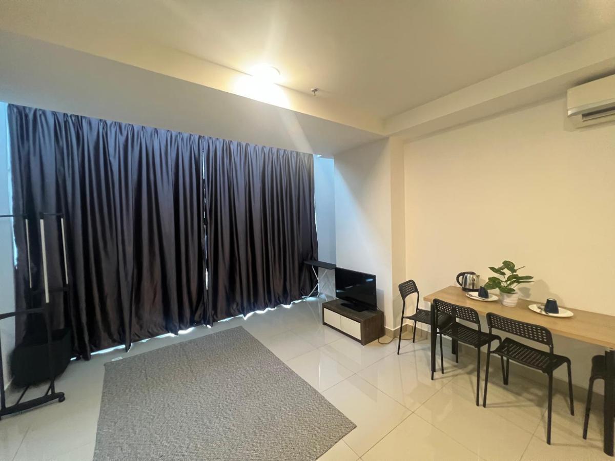 Studio Units At Pacific Tower Near Jaya One By Comfyasia Petaling Jaya Extérieur photo