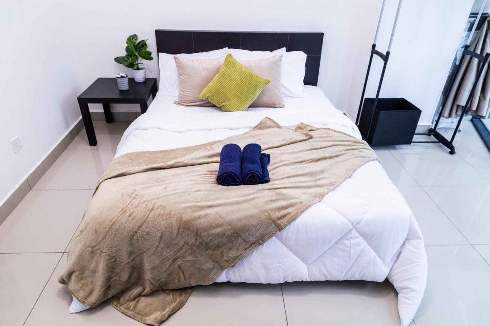Studio Units At Pacific Tower Near Jaya One By Comfyasia Petaling Jaya Extérieur photo